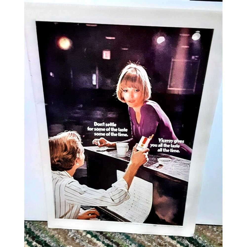Vintage 1970 Viceroy Cigarettes Woman Man Piano Original Ad epherma